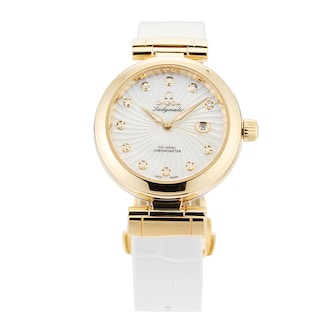 Pre-Owned Omega De Ville Ladymatic 34mm Yellow Gold Pre-Owned Omega De Ville Ladymatic 34mm Yellow Gold