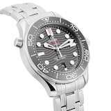 Pre-Owned Omega Seamaster Diver 300m 42mm Stainless Steel