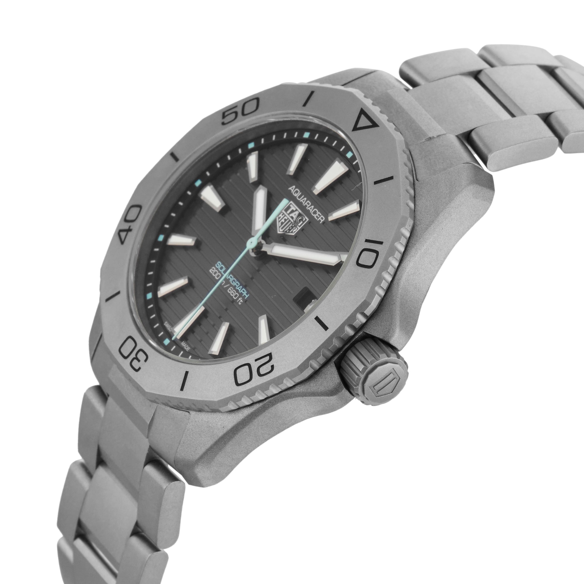 Pre-Owned TAG Heuer Aquaracer Professional 200 Solargraph 40mm Titanium