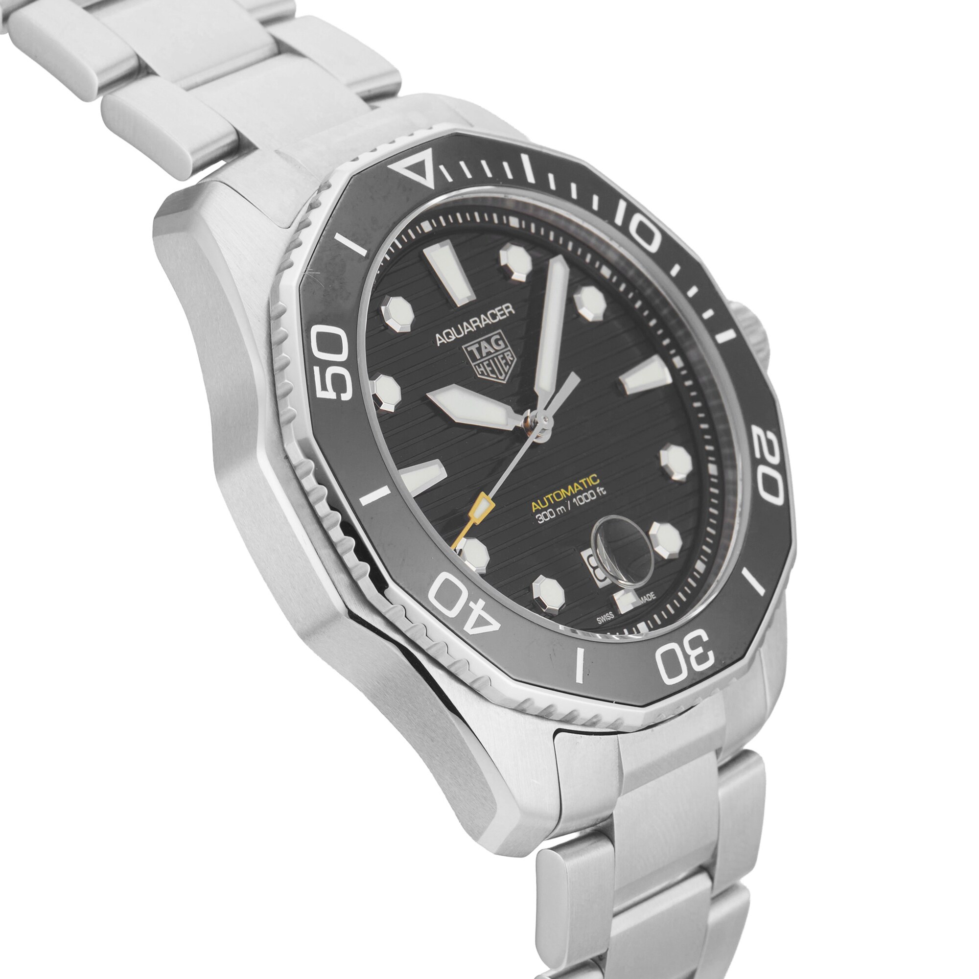 Pre-Owned TAG Heuer Aquaracer Professional 300 Date 43mm Stainless Steel Pre-Owned TAG Heuer Aquaracer Professional 300 Date 43mm Stainless Steel