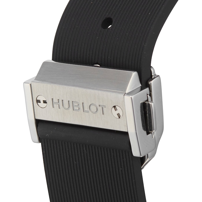 Pre-Owned Hublot Classic Fusion Titanium  565.NX.1470.RX