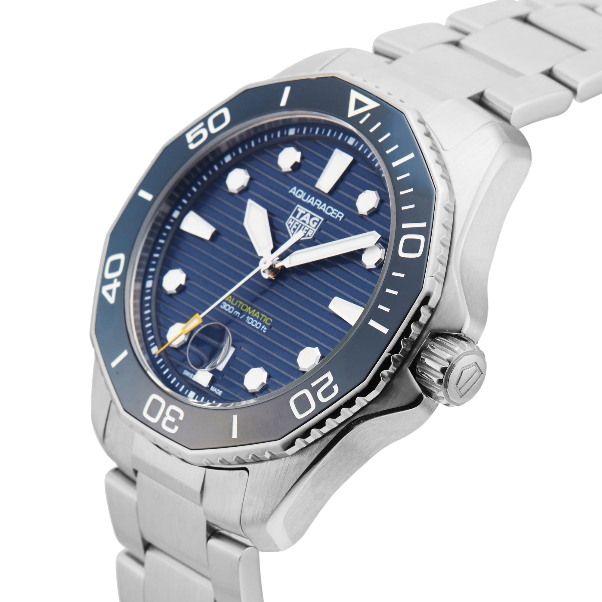 Pre-Owned TAG Heuer Aquaracer Pofessional 300 Date 43mm Stainless Steel Pre-Owned TAG Heuer Aquaracer Pofessional 300 Date 43mm Stainless Steel