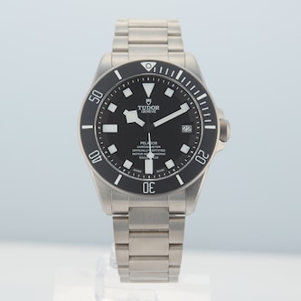 Pre-Owned Tudor Pelagos 42mm Titanium and Stainless Steel Pre-Owned Tudor Pelagos 42mm Titanium and Stainless Steel