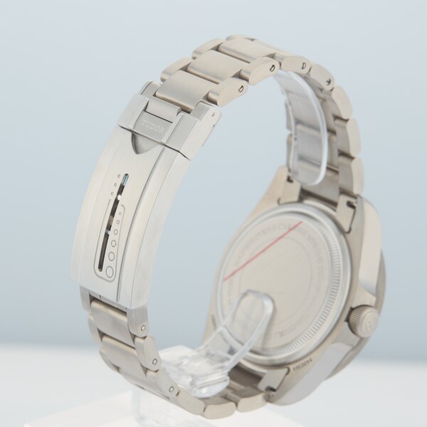 Go to product image 4 Go to product image 4