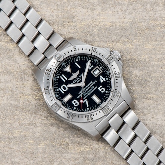 Pre-Owned Breitling Avenger Seawolf