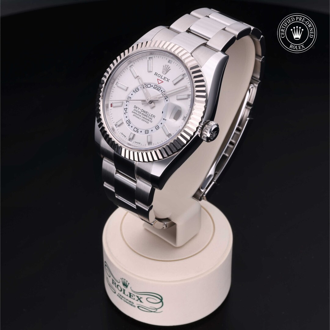 Rolex Rolex Certified Pre-Owned Sky-Dweller Rolex Rolex Certified Pre-Owned Sky-Dweller