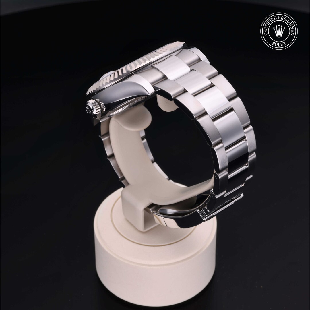 Rolex Rolex Certified Pre-Owned Sky-Dweller Rolex Rolex Certified Pre-Owned Sky-Dweller