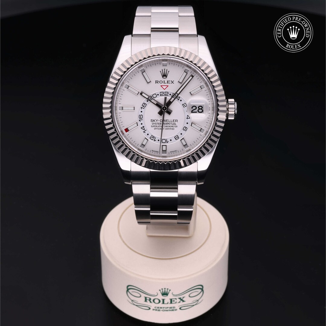 Rolex Rolex Certified Pre-Owned Sky-Dweller Rolex Rolex Certified Pre-Owned Sky-Dweller