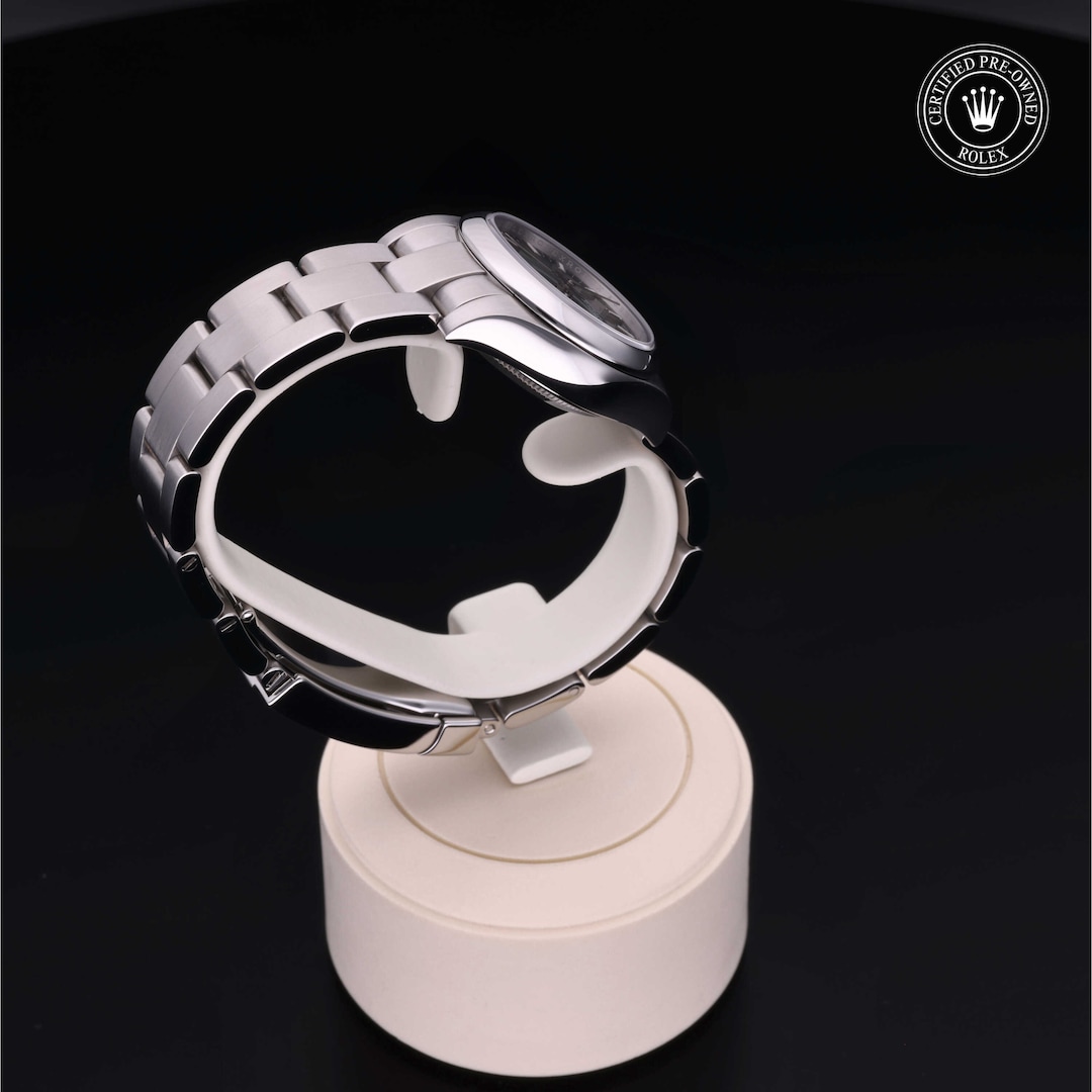 Rolex Rolex Certified Pre-Owned Oyster Perpetual 26 Rolex Rolex Certified Pre-Owned Oyster Perpetual 26