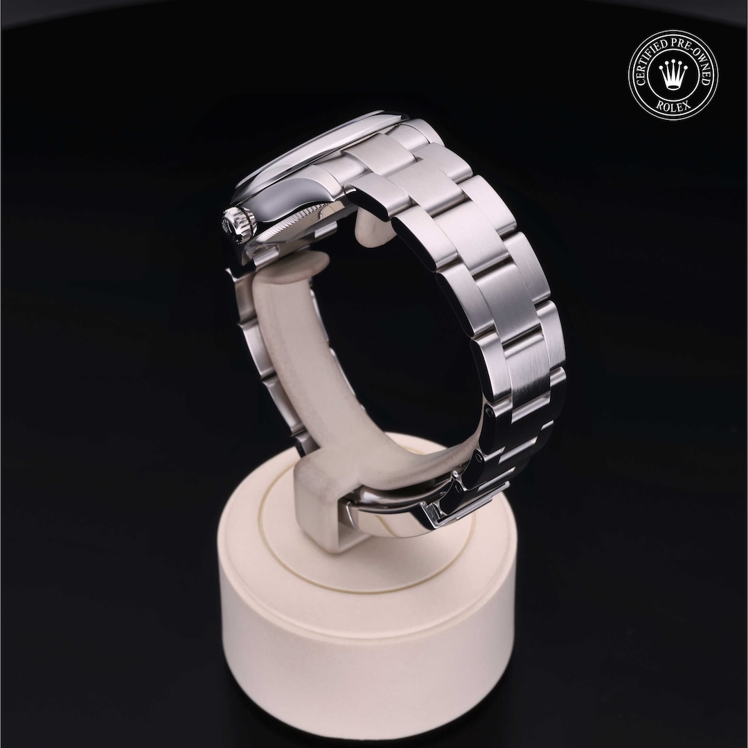 Rolex Rolex Certified Pre-Owned Oyster Perpetual 31 Rolex Rolex Certified Pre-Owned Oyster Perpetual 31