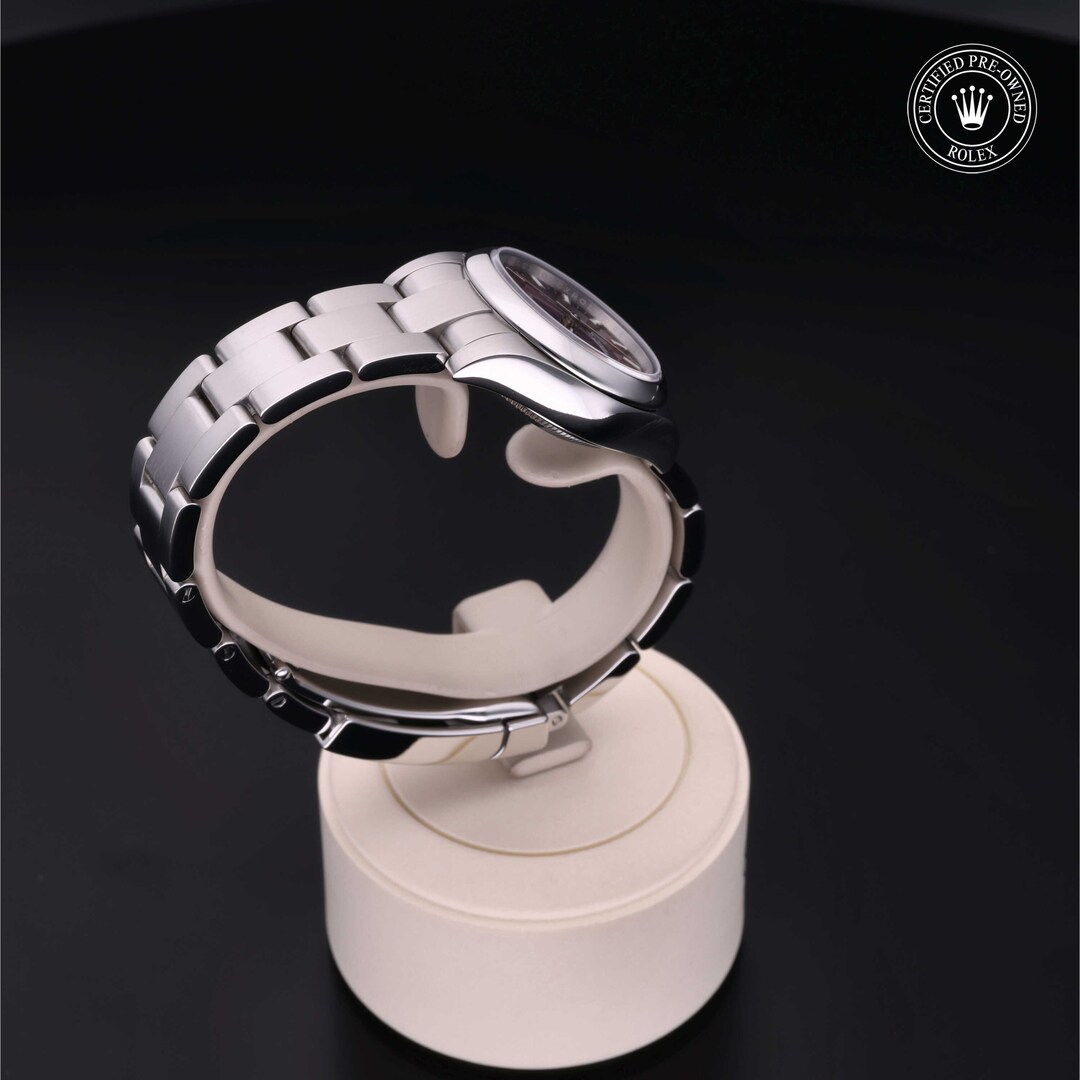 Rolex Rolex Certified Pre-Owned Oyster Perpetual 26 Rolex Rolex Certified Pre-Owned Oyster Perpetual 26