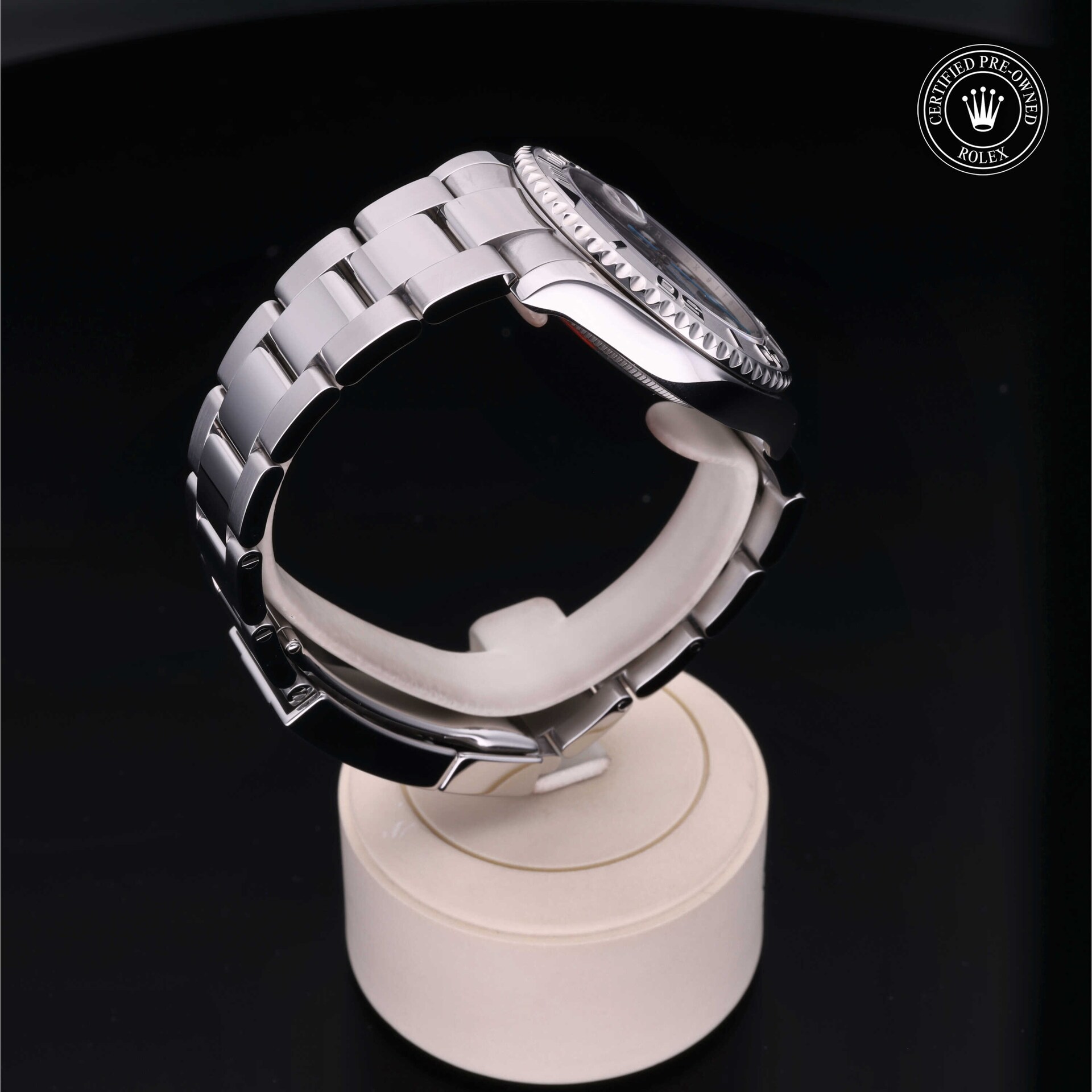 Yacht-Master 37 image