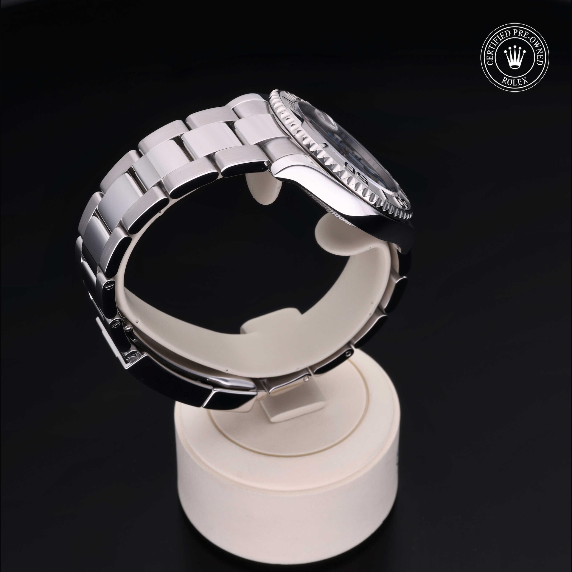 Yacht-Master 37 image