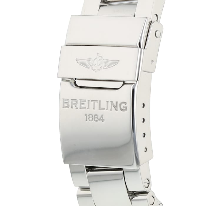 Pre-Owned Breitling Super Avenger II Mens Watch A1337111/BC29