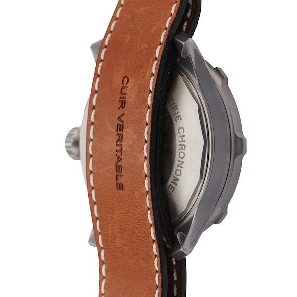 Go to product image 4