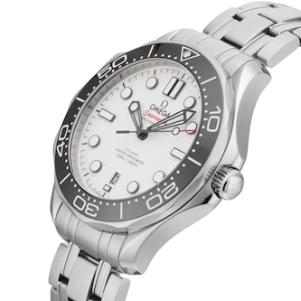 Pre-Owned Omega Seamaster Diver 300M 42mm Stainless Steel