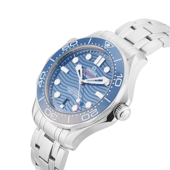 Pre-Owned Omega Seamaster Diver 300m 42mm Stainless Steel Pre-Owned Omega Seamaster Diver 300m 42mm Stainless Steel