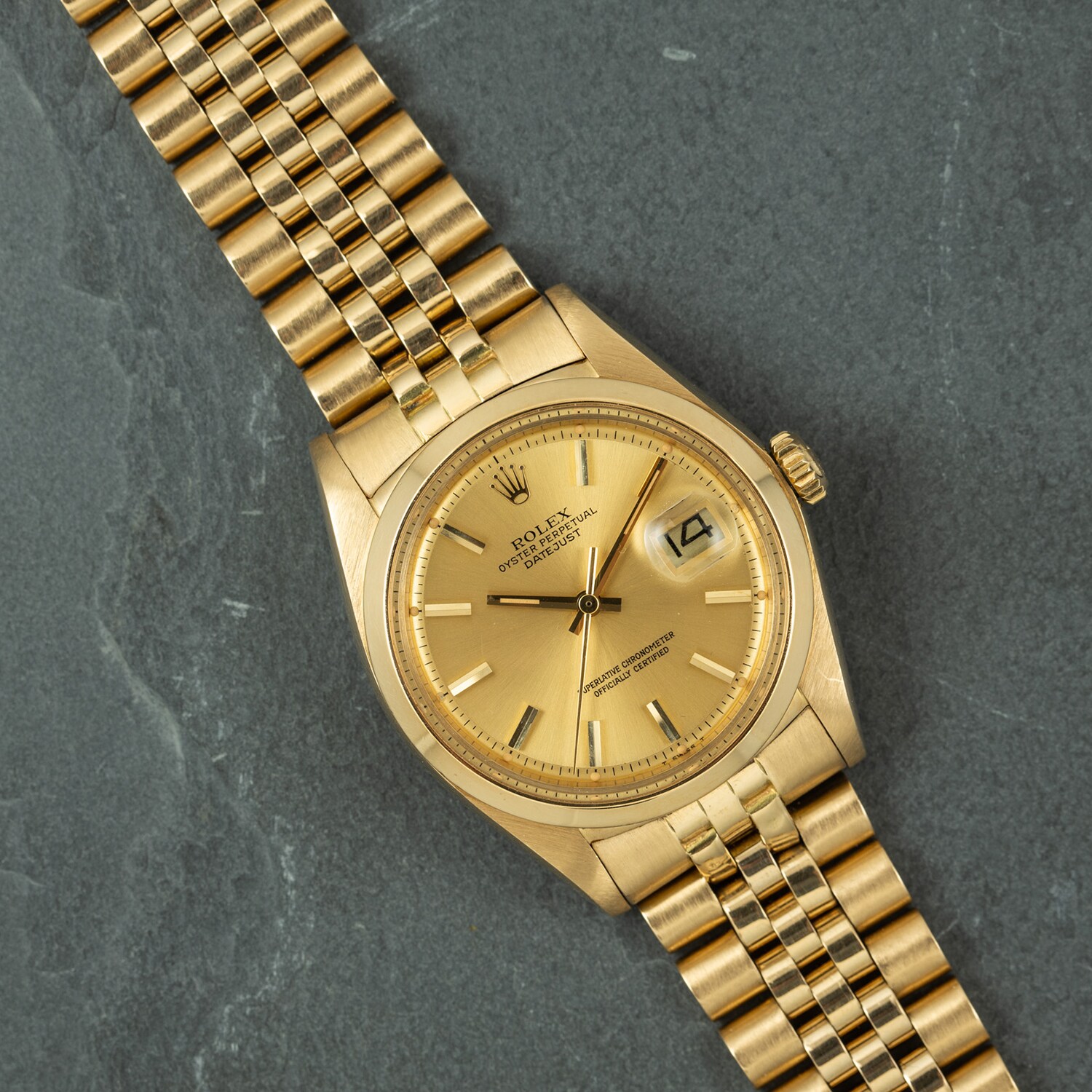 Pre-Owned Rolex by Analog Shift Pre-Owned Rolex Datejust 18K Ref 1600/8