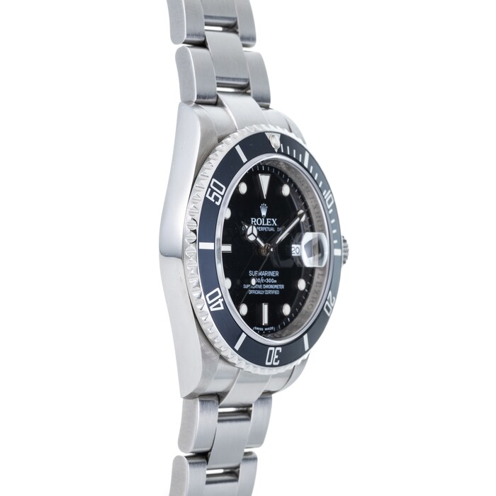 Pre-Owned Rolex by Analog Shift Rolex Submariner Date