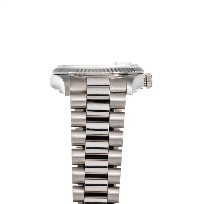 Pre-Owned Rolex by Analog Shift Pre-Owned Rolex Day-Date
