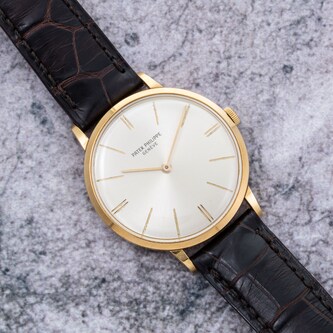 Pre-Owned Patek Philippe by Analog Shift Patek Philippe Calatrava