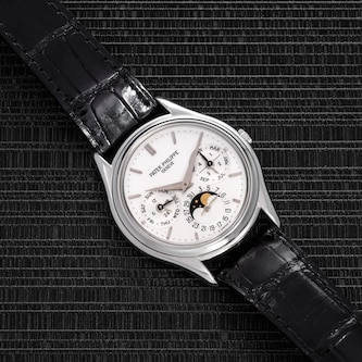 Pre-Owned Patek Philippe by Analog Shift Patek Philippe Perpetual Calendar Pre-Owned Patek Philippe by Analog Shift Patek Philippe Perpetual Calendar