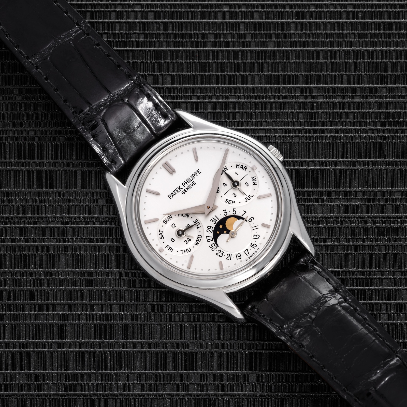 Pre-Owned Patek Philippe by Analog Shift Patek Philippe Perpetual Calendar