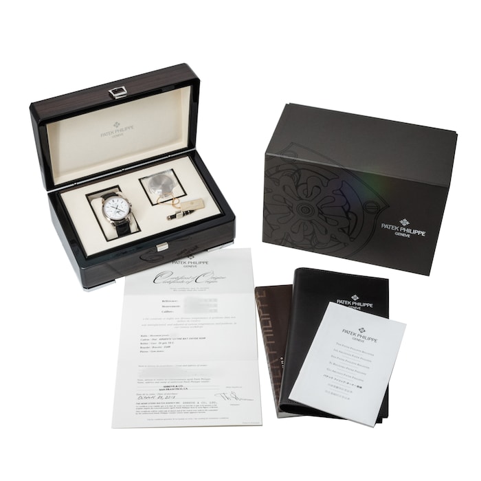 Pre-Owned Patek Philippe Perpetual Calendar Moonphase Chronograph