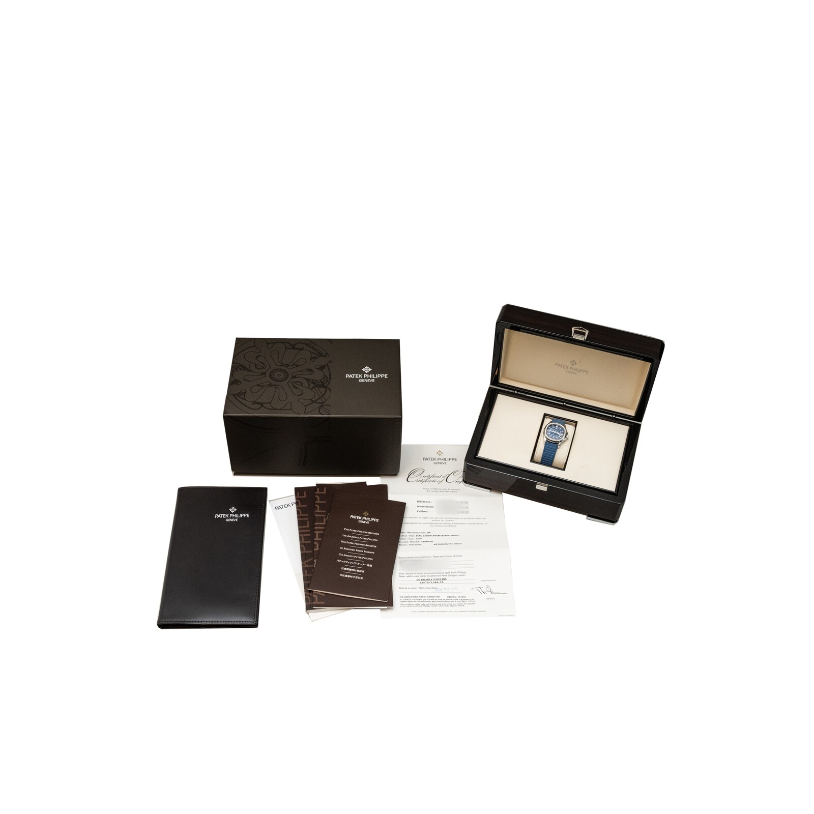 Pre-Owned Patek Philippe by Analog Shift Patek Philippe Aquanaut Ladies