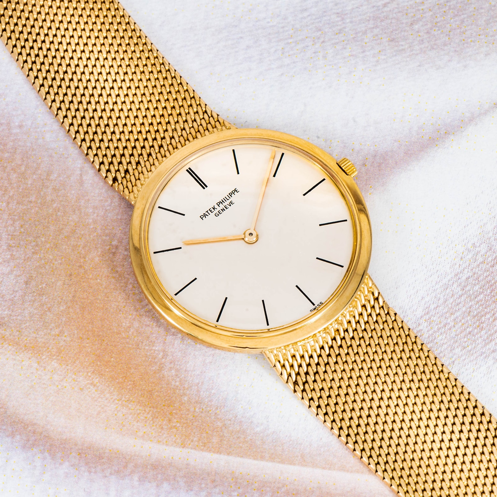 Pre-Owned Patek Philippe Calatrava