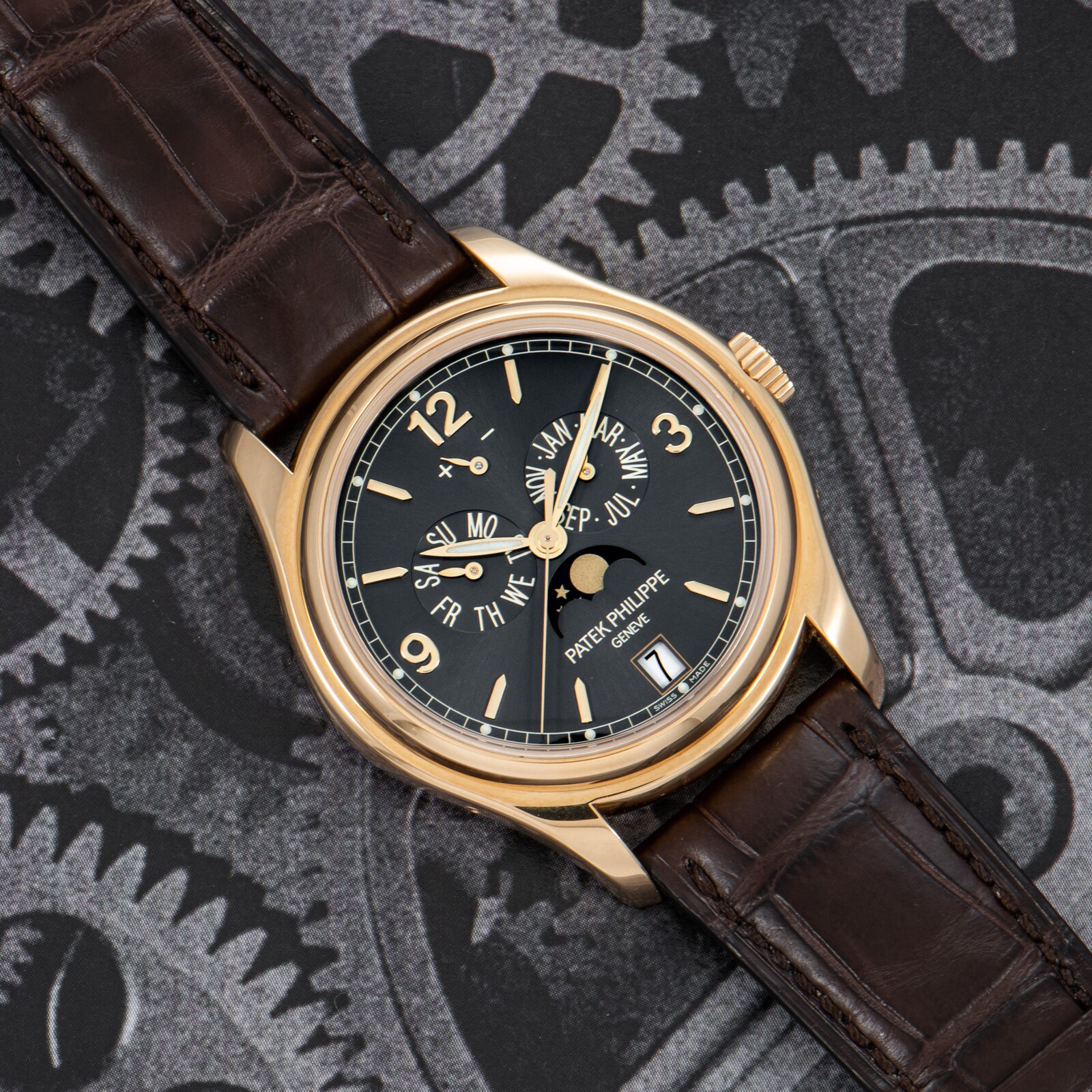 Pre-Owned Patek Philippe Annual Calendar Moonphase