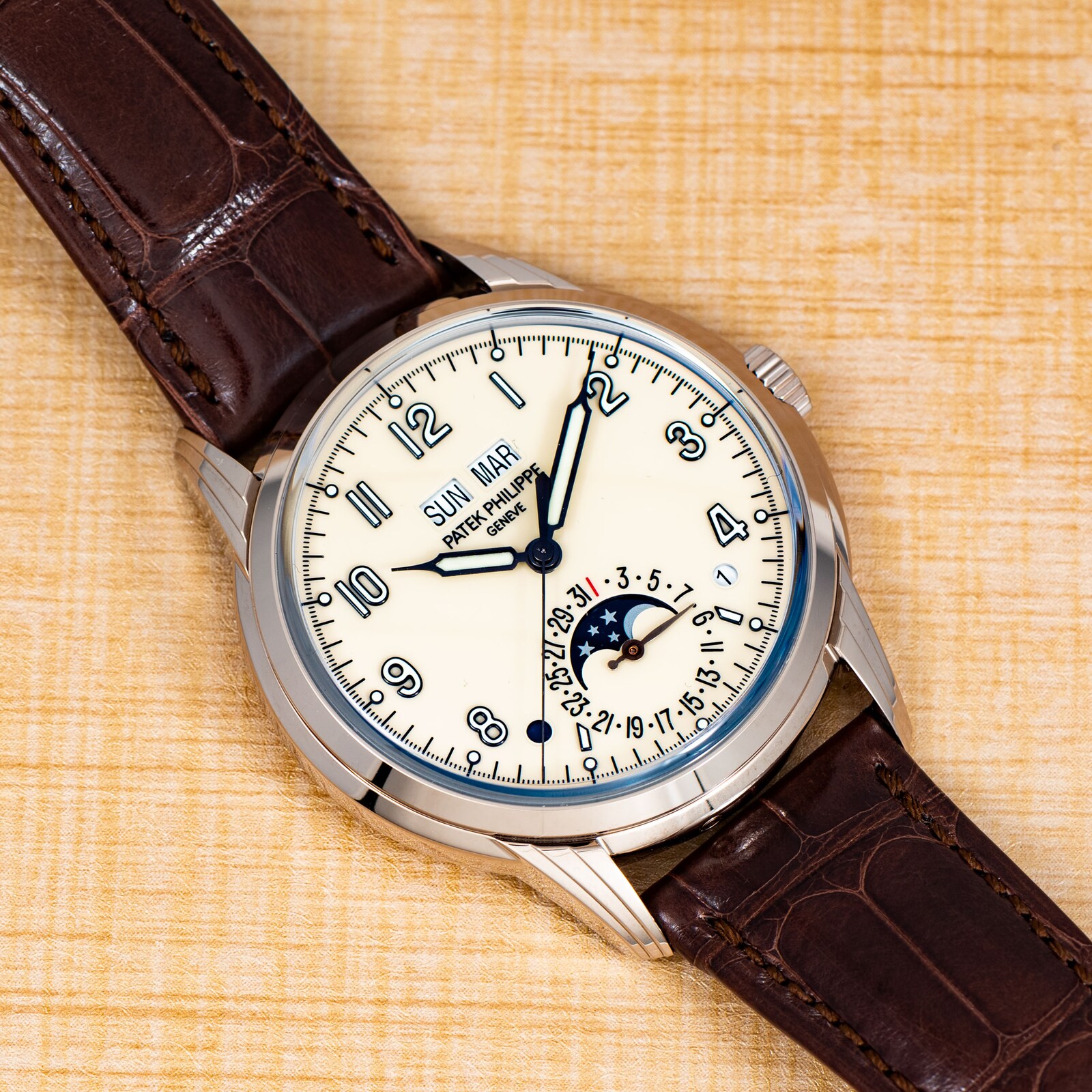 Pre-Owned Patek Philippe Perpetual Calendar