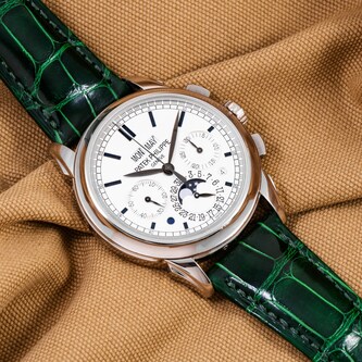 Pre-Owned Patek Philippe Patek Philippe Perpetual Calendar Chronograph 5270G