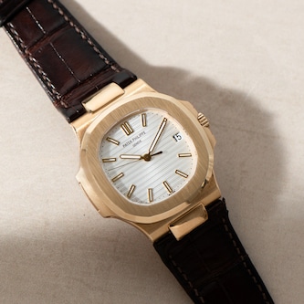 Pre-Owned Patek Philippe Patek Philippe Nautilus 18k Pre-Owned Patek Philippe Patek Philippe Nautilus 18k