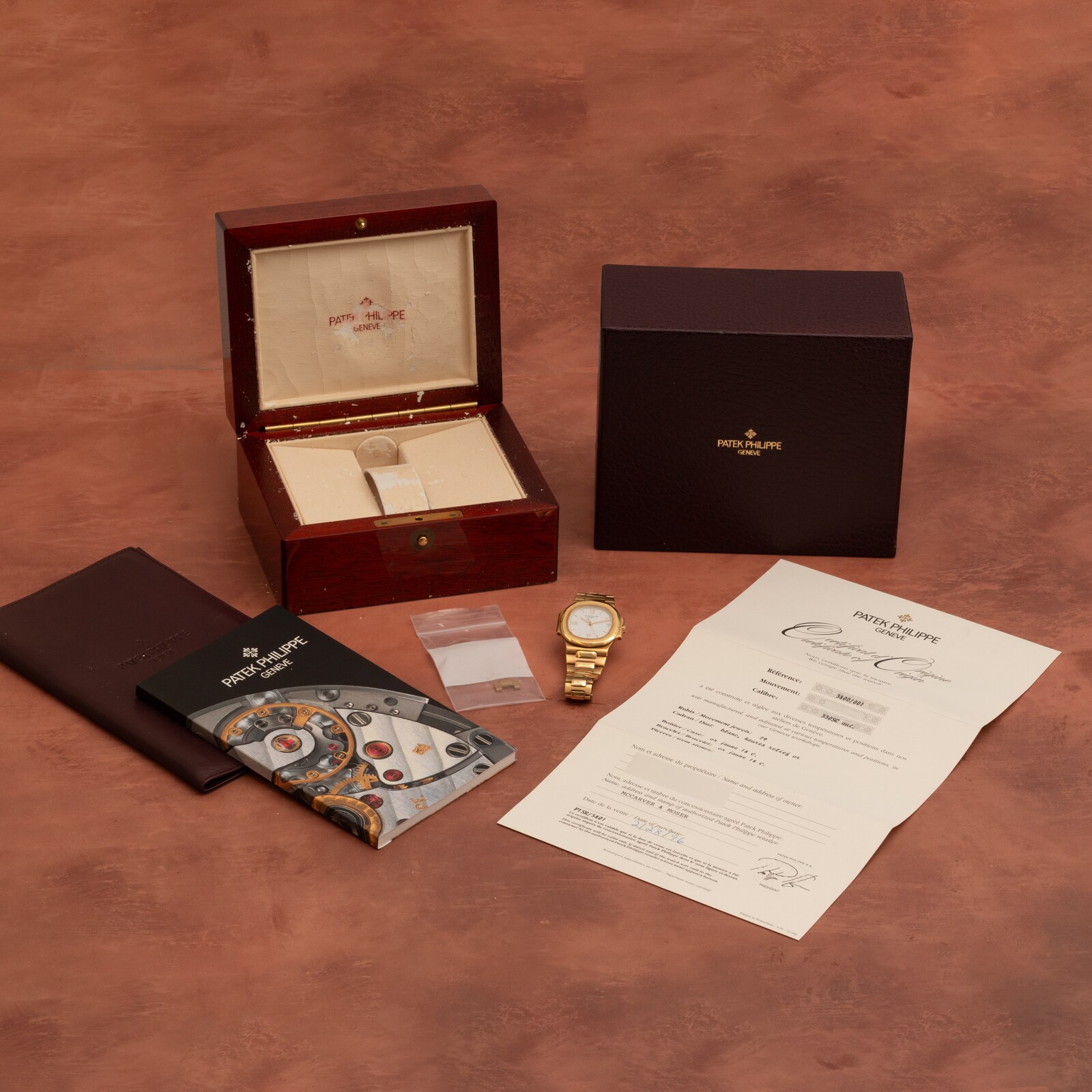 Pre-Owned Patek Philippe Patek Philippe Nautilus