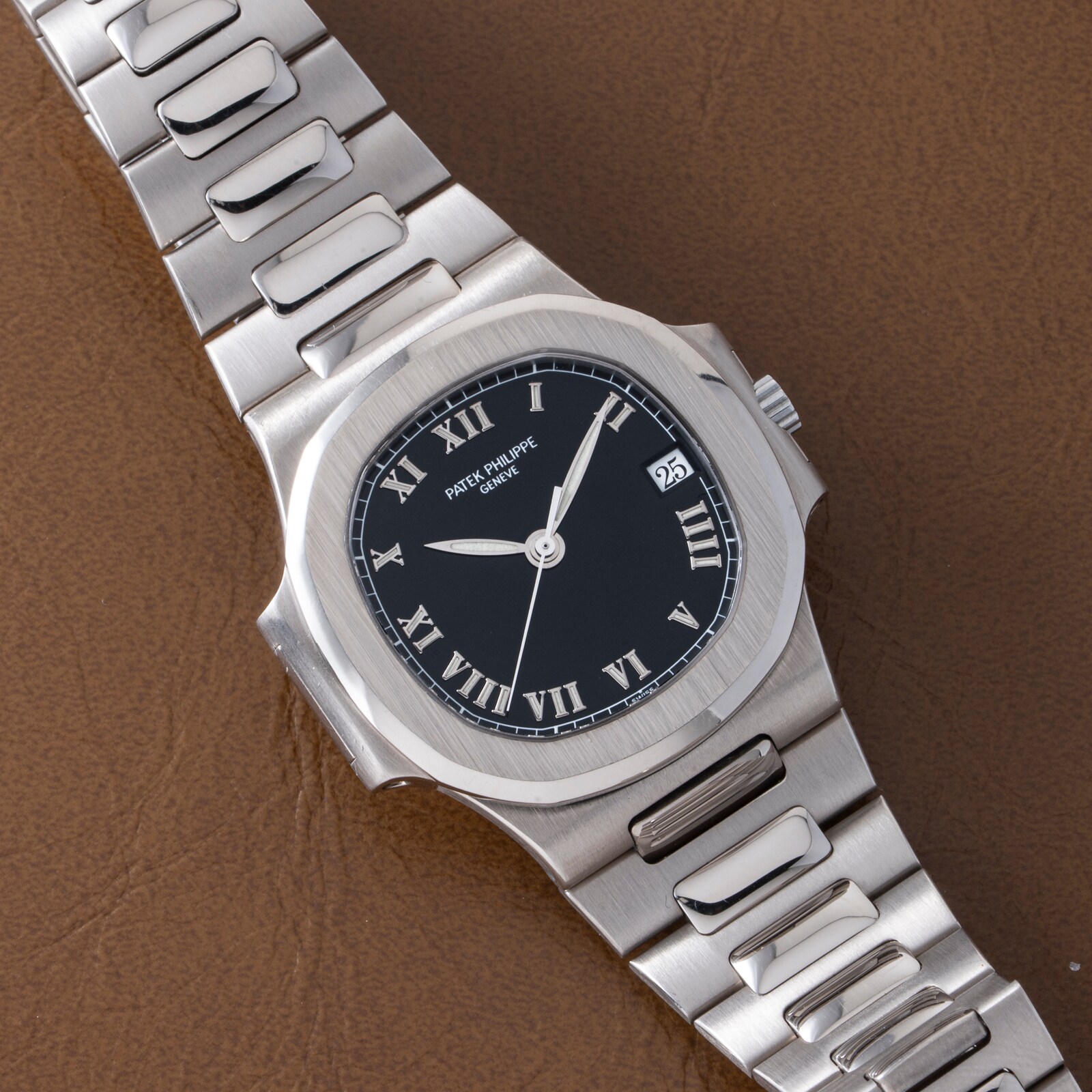 Pre-Owned Patek Philippe Nautilus