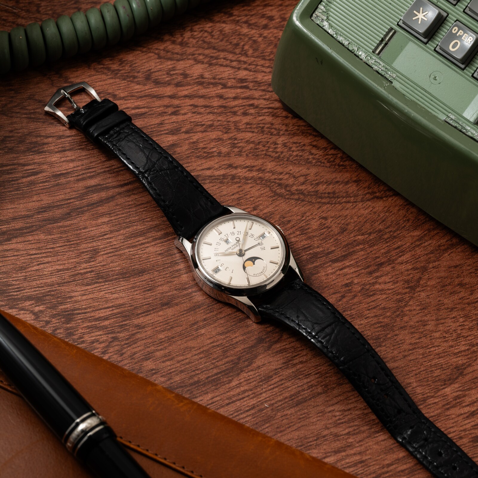 Pre-Owned Patek Philippe Retrograde Perpetual Calendar