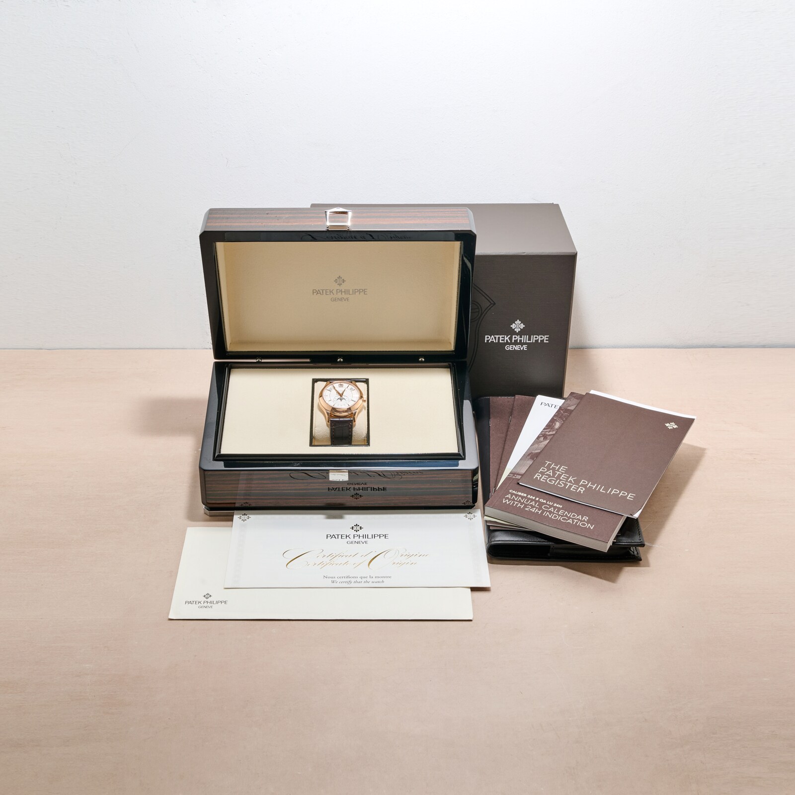 Pre-Owned Patek Philippe Annual Calendar