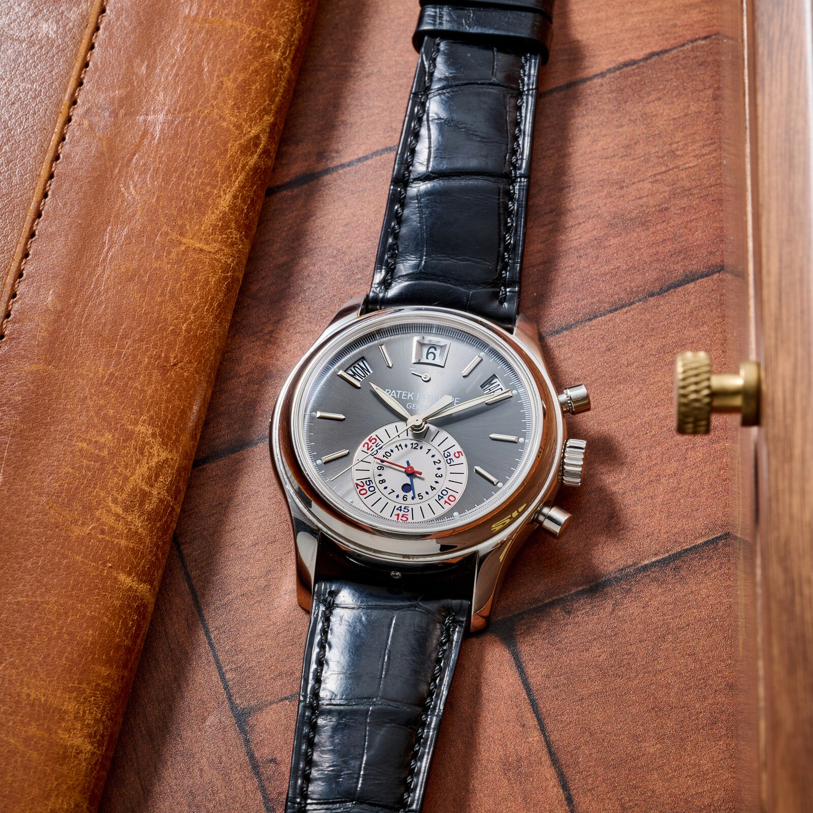 Pre-Owned Patek Philippe Annual Calendar Flyback Chronograph