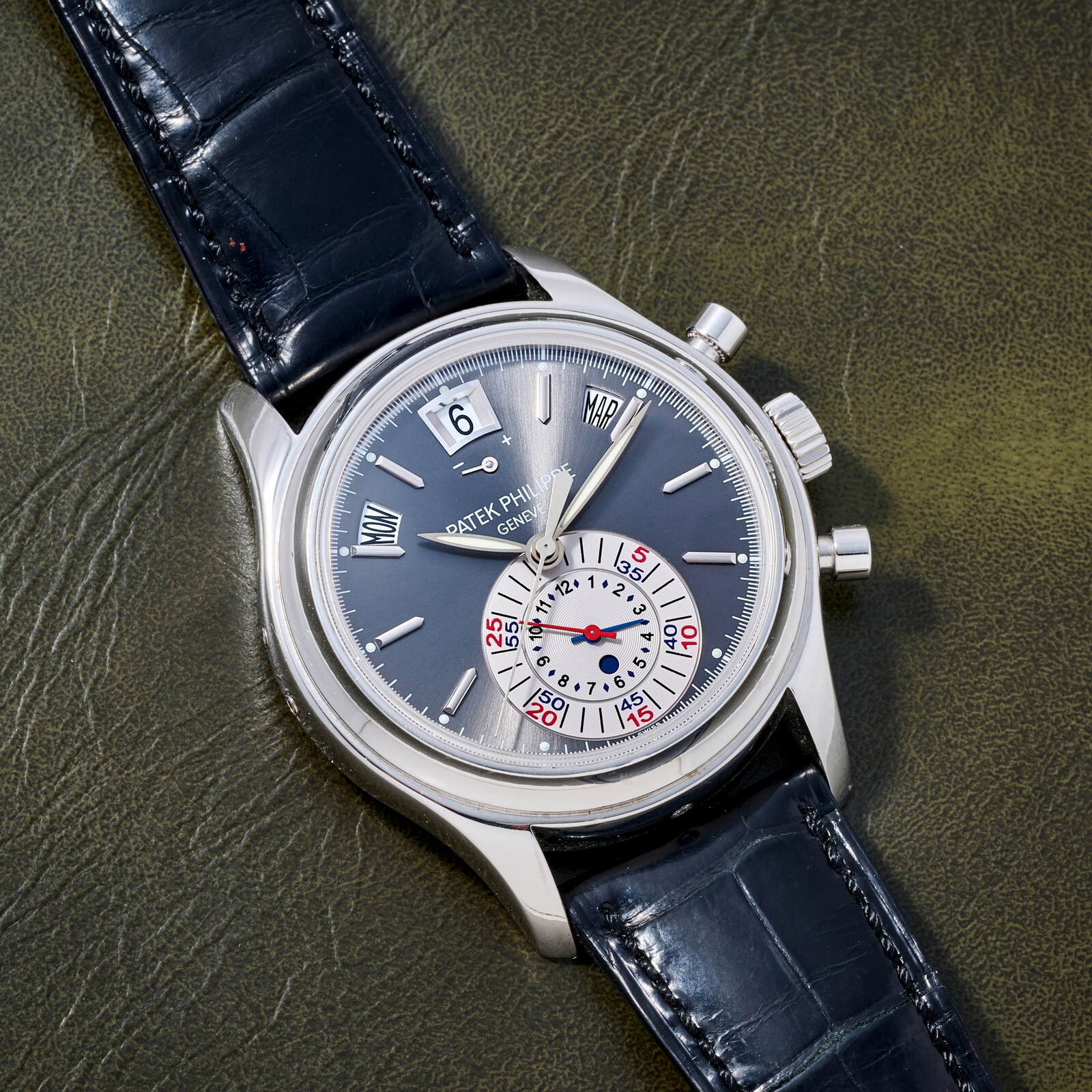 Pre-Owned Patek Philippe Annual Calendar Flyback Chronograph