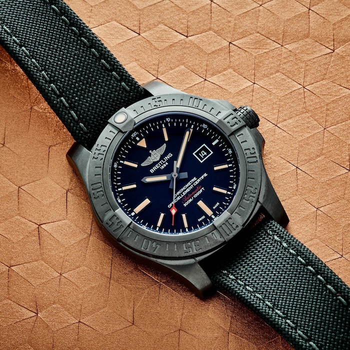 Pre-Owned Breitling by Analog Shift Britling Avenger Blackbird