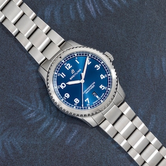 Pre-Owned Breitling Navitimer 8 Chronograph Pre-Owned Breitling Navitimer 8 Chronograph