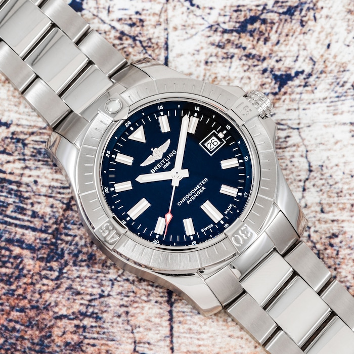 Pre-Owned Breitling Avenger Seawolf