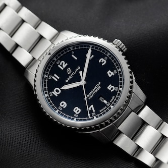 Pre-Owned Breitling Navitimer 9 Pre-Owned Breitling Navitimer 9