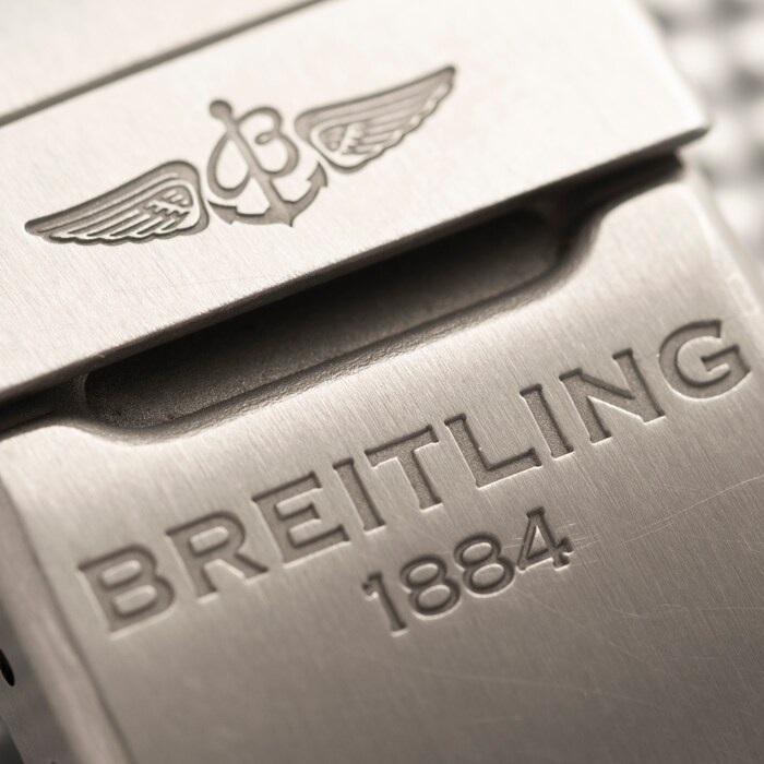 Pre-Owned Breitling Avenger II Seawolf