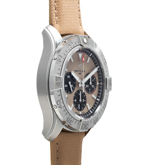 Pre-Owned Breitling Avenger B01 Chronograph 44