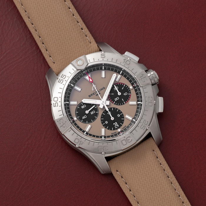 Pre-Owned Breitling Avenger B01 Chronograph 44