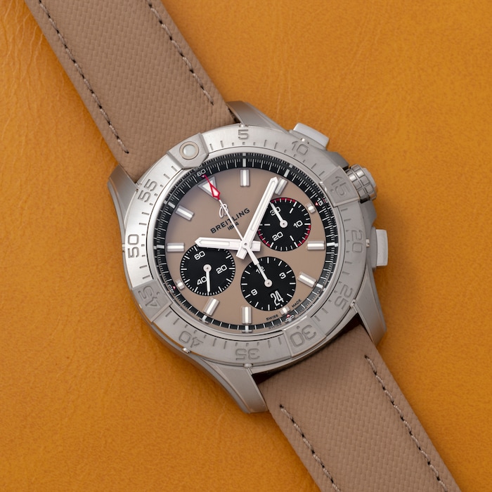 Pre-Owned Breitling Avenger B01 Chronograph 44
