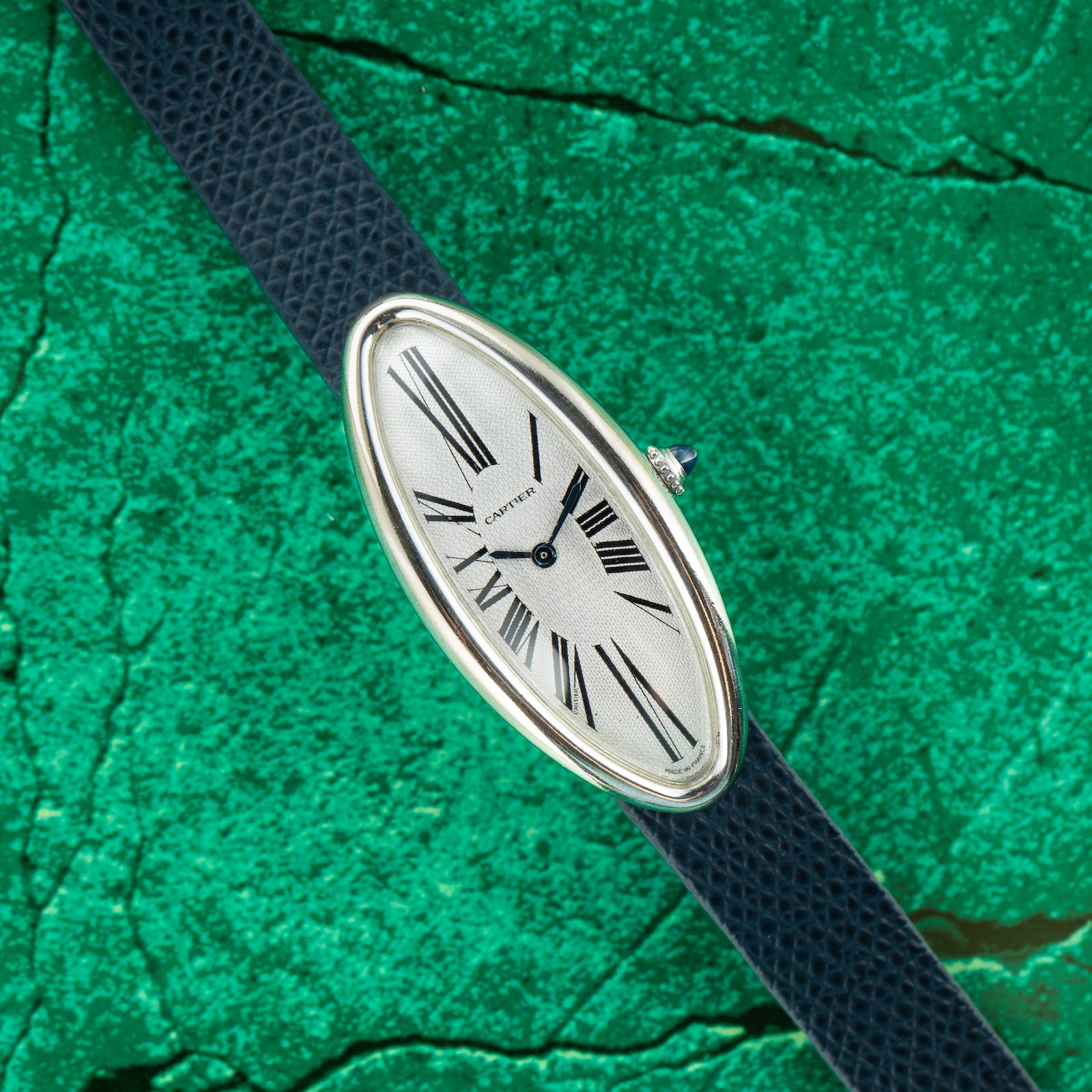 Pre-Owned Cartier by Analog Shift Baignoire Mechanique Allongee