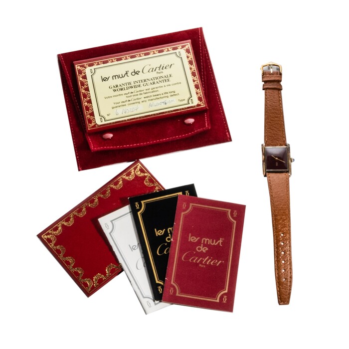 Pre-Owned Cartier 'Must De Cartier' Tank Louis 'Bourdeaux'